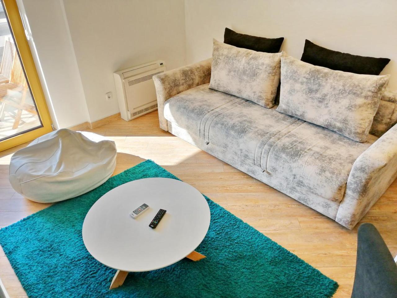 Sea Breeze Lux Apartments Budva Exterior photo